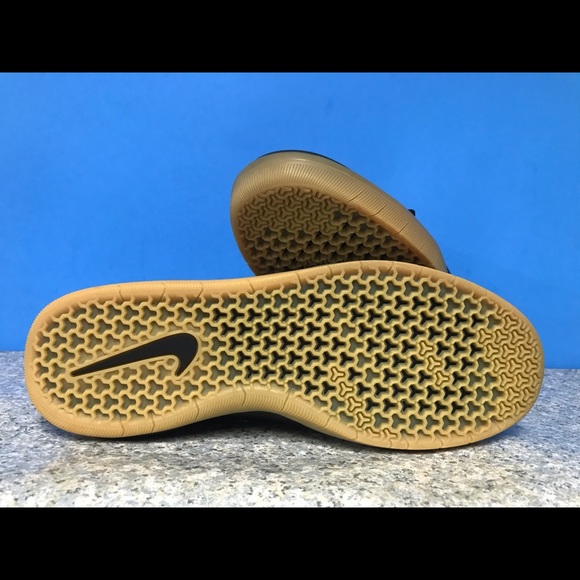 Nike SB Nyjah Free Dark Camo Gum Skate Shoes - Picture 6 of 6